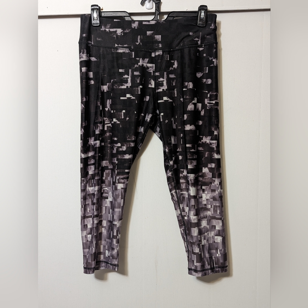 Women's RBX Live Life Active Size 1X Black Gray Abstract Athletic Leggings